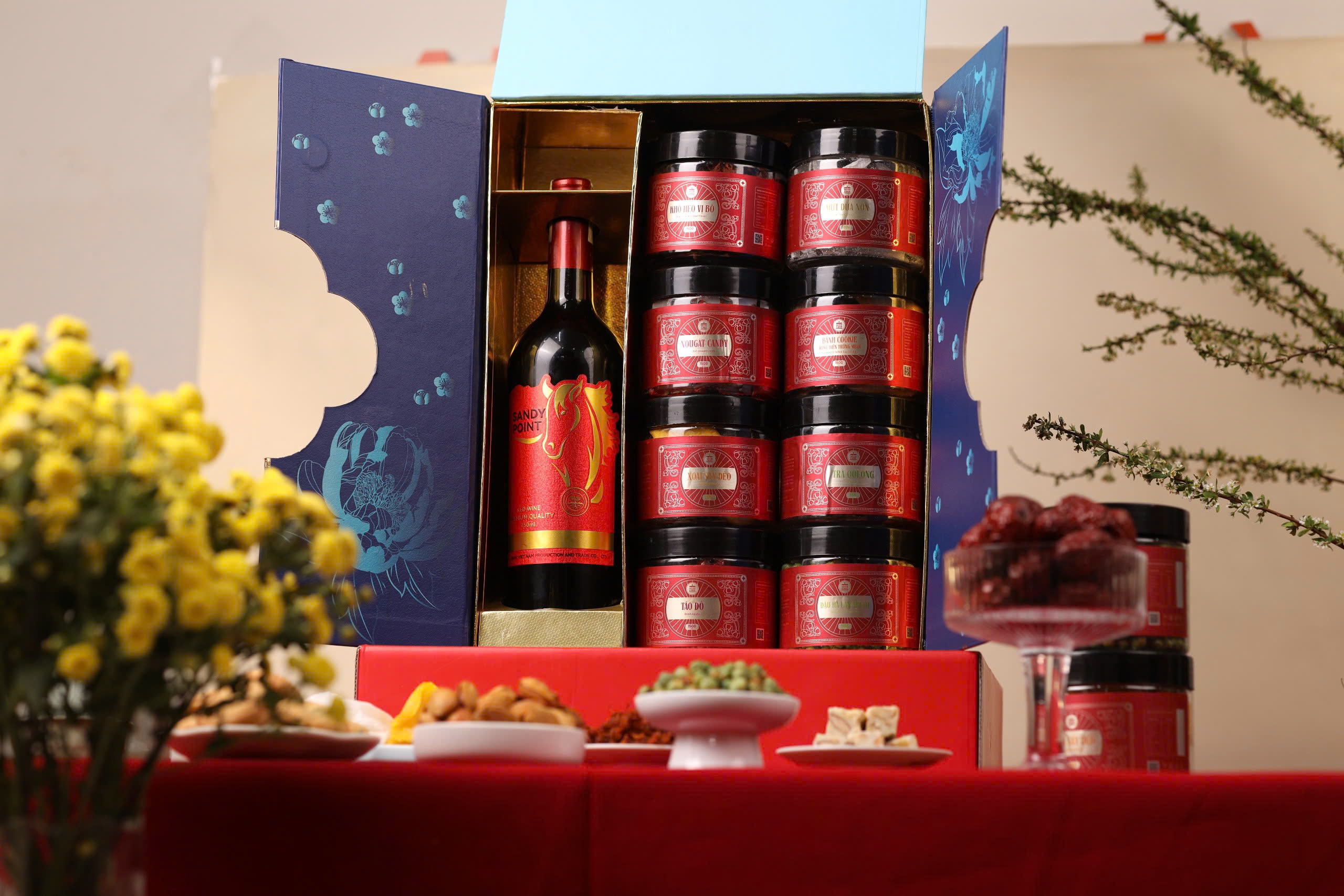 Gợi ý quà Tết 2026: Tăng giá trị thực và câu chuyện văn hóa - Ảnh 2.