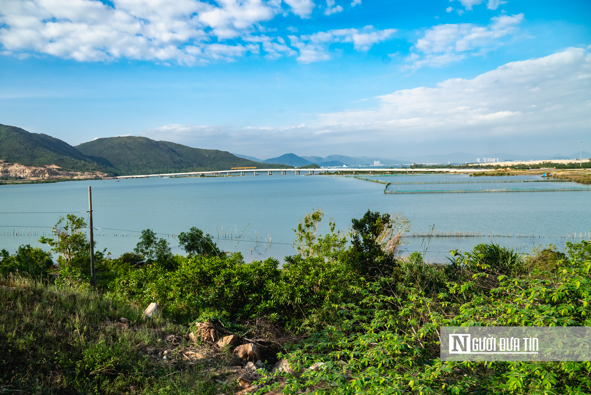 Cận cảnh cầu vượt biển 500 tỷ nối trung t&acirc;m Gia Lai với c&aacute;c b&aacute;n đảo biệt lập ph&iacute;a Đ&ocirc;ng  - Ảnh 11.