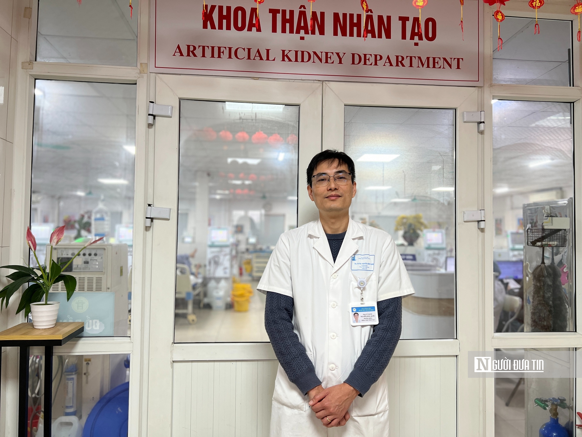 Gửi cả tuổi trẻ b&ecirc;n m&aacute;y chạy thận- Ảnh 4.