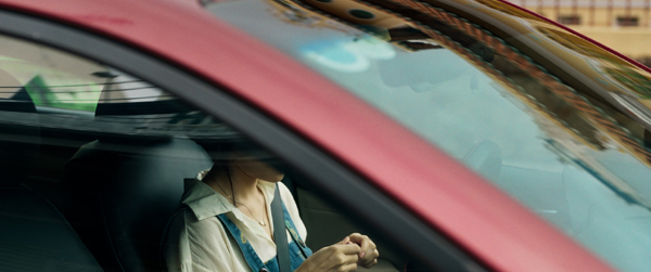 Cô gái bí ẩn xuất hiện bên Mai Tài Phến la ai? - Ảnh 3.