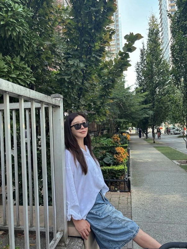 "Đệ nhất mỹ nh&acirc;n ch&acirc;u &Aacute;" đang "dọn đường" trở lại showbiz? - Ảnh 2.