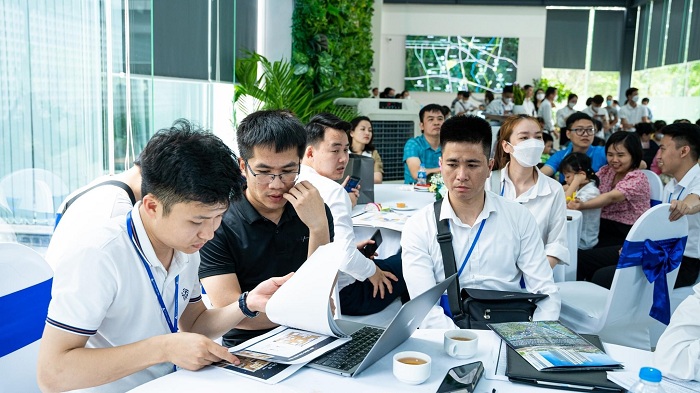 Ngày 11/2, Hà Nội dự kiến tổ chức kỳ thi cấp chứng chỉ môi giới bất động sản đợt 1 - Ảnh 1.