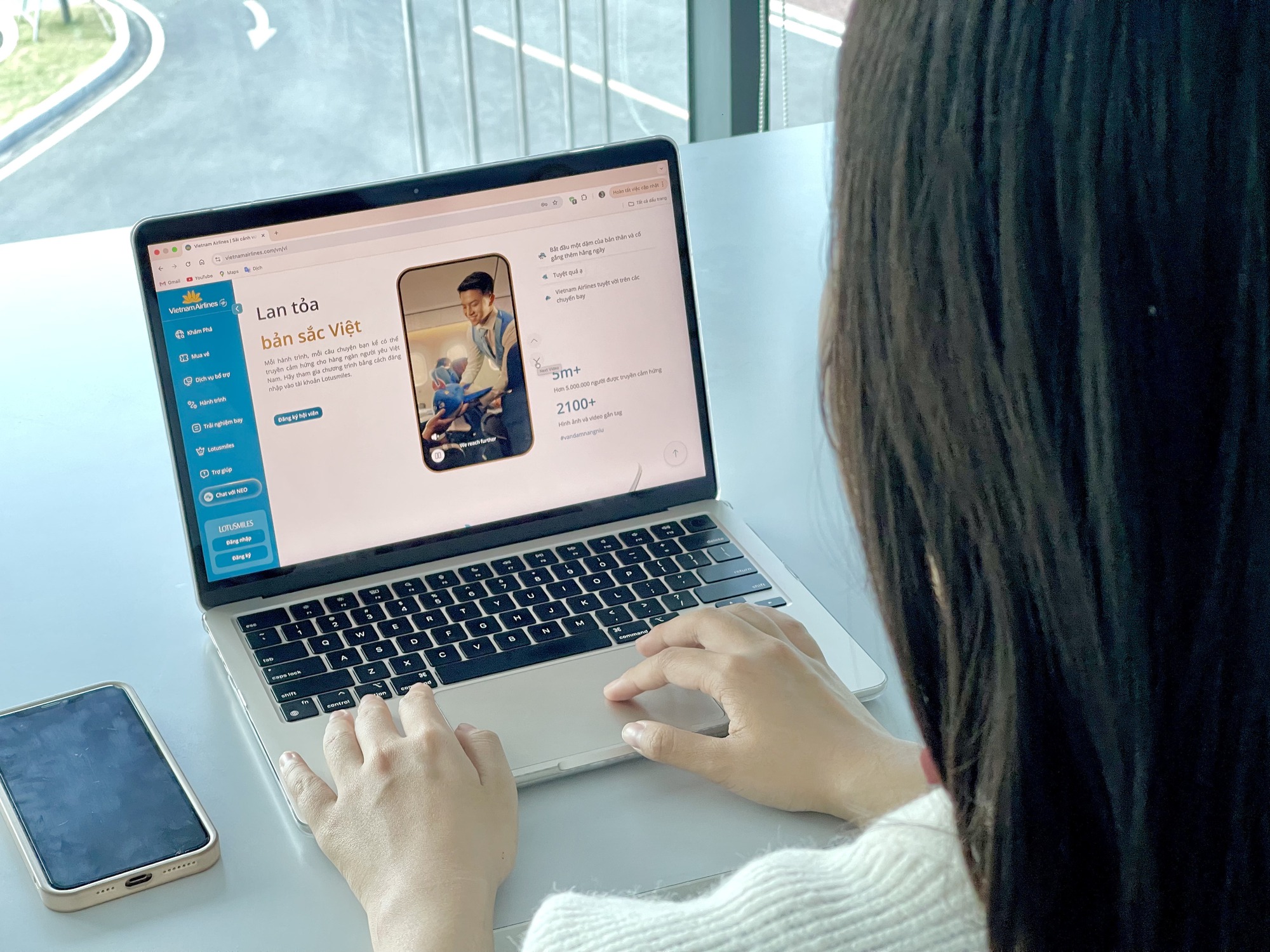 Vietnam Airlines chính thức giới thiệu website mới: "Cửa ngõ số" trong chiến lược hãng hàng không 5 sao - Ảnh 2.