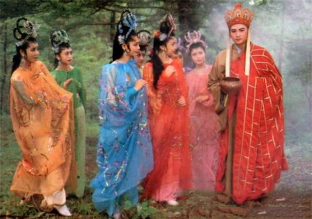 "Bà trùm" phim ảnh từng là "yêu tinh nhện" đẹp nhất Tây du ký - Ảnh 3.