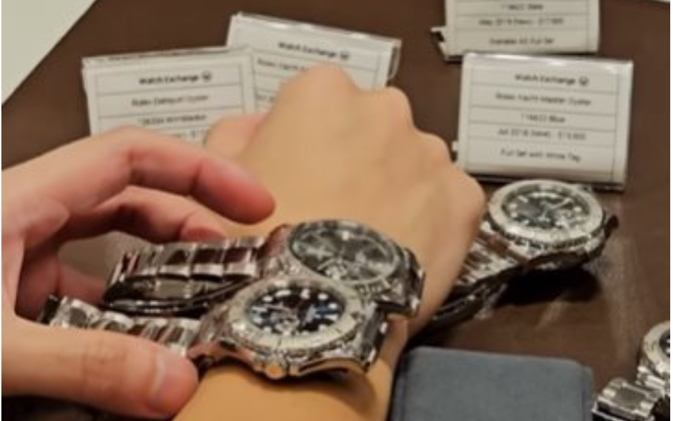 Công ty Trung Quốc Jereh gây sốc với thưởng Tết 'khủng': Xe hơi, Rolex, cổ phiếu