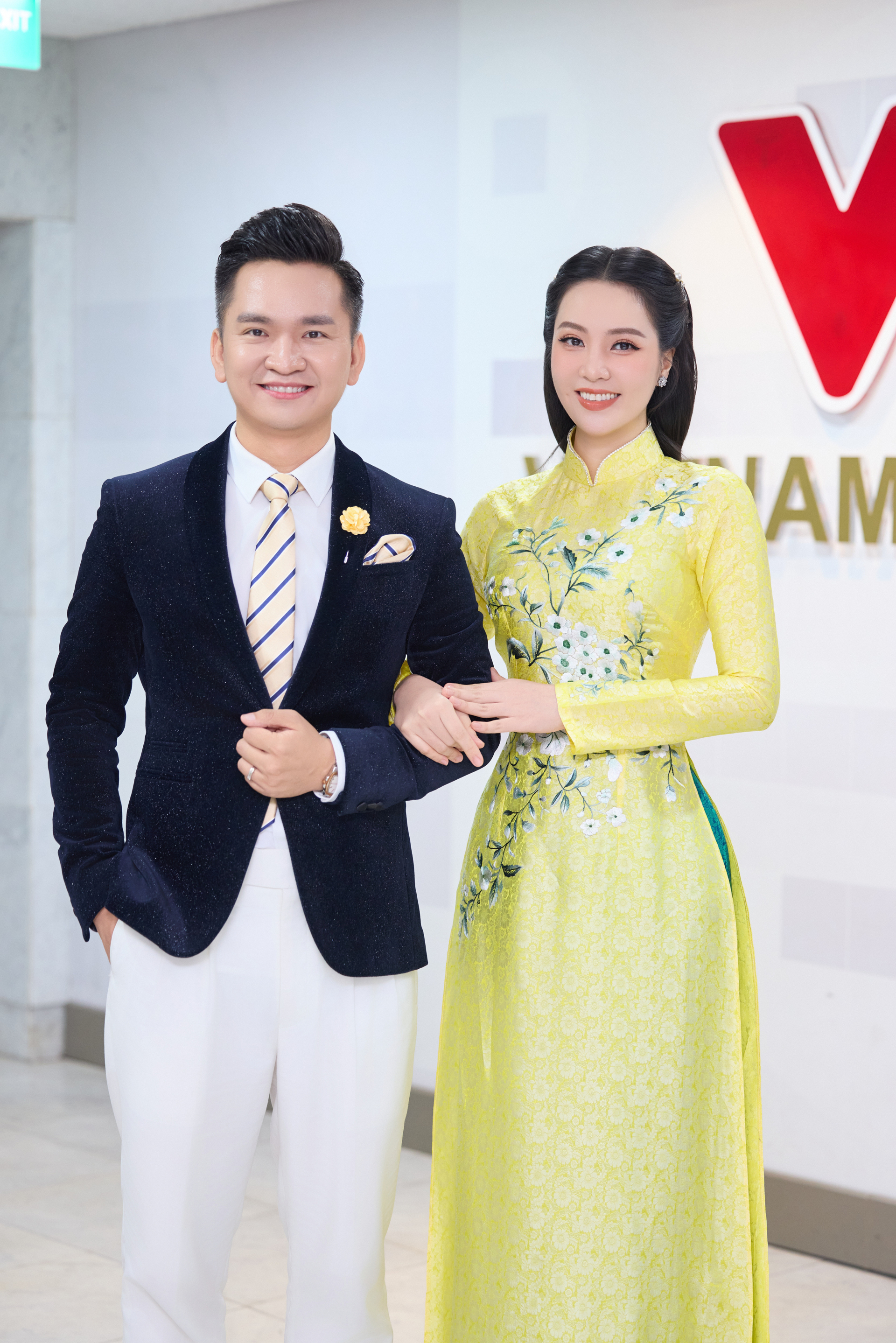 Nam BTV có cái tên đặc biệt nhất VTV: Từng chiến đấu với ung thư, chọn sống chậm, hạnh phúc bình yên - Ảnh 4.