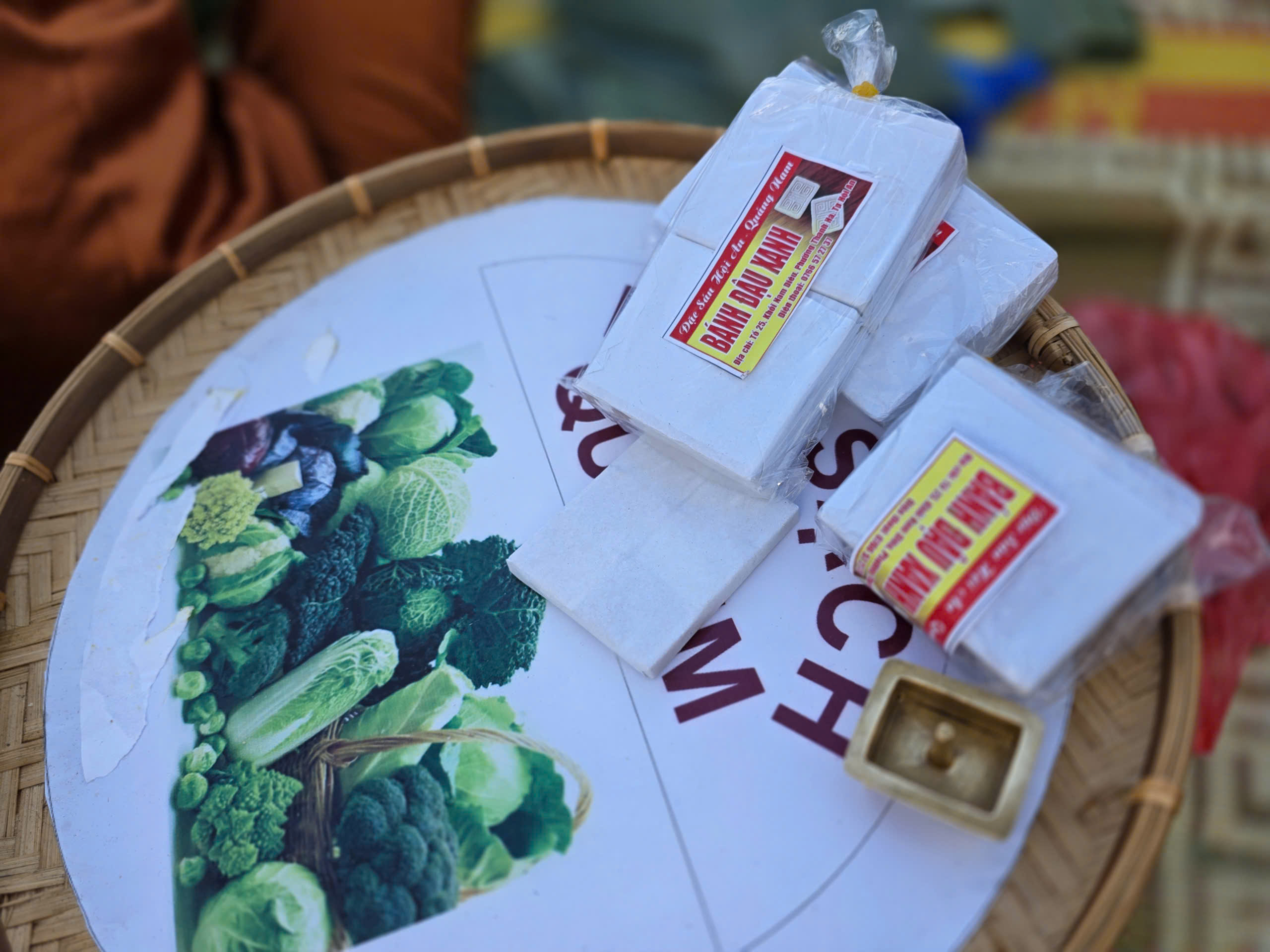 Du khách thích thú trải nghiệm Tết làng chài bên bờ biển Đà Nẵng- Ảnh 12. Du khách thích thú trải nghiệm Tết làng chài bên bờ biển Đà Nẵng- Ảnh 12.