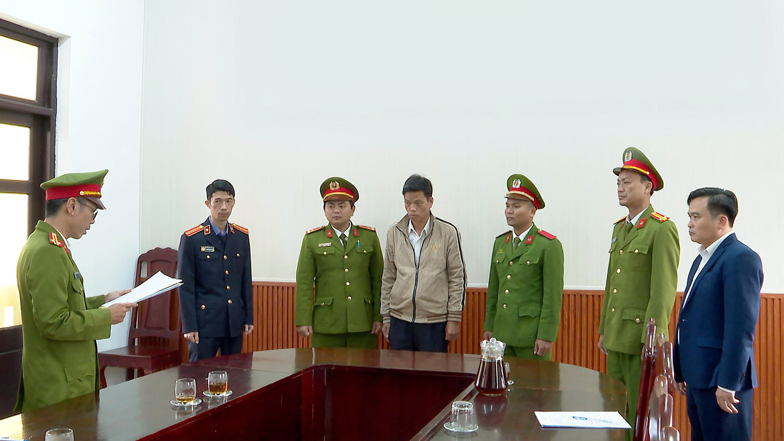 Giả mạo hồ sơ để “hô biến” đất khai hoang thành đất đủ điều kiện cấp sổ đỏ- Ảnh 2.