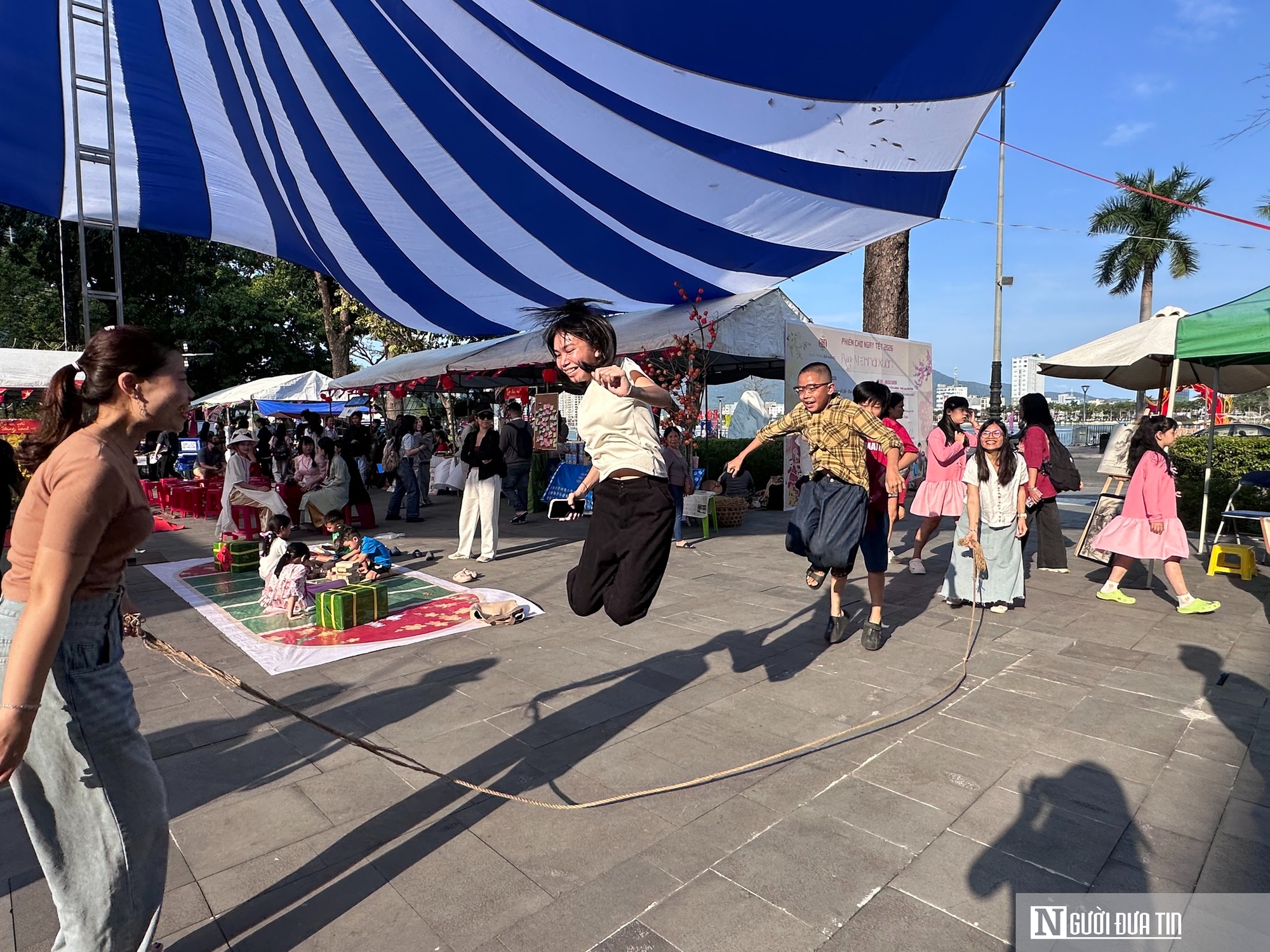 Làm mới cách đón Tết, Đà Nẵng đưa lễ hội về gần người dân- Ảnh 9.
