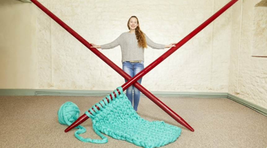 Hai cây kim dài 4,4m và kỷ lục Guinness kỳ quái khiến cả thế giới sửng sốt - Ảnh 2.