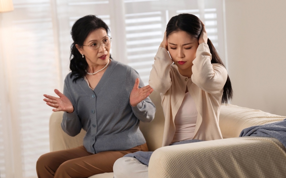 Câu chuyện mẹ chồng - nàng dâu: Những kỳ vọng vô hình về sự nhẫn nhịn của phụ nữ