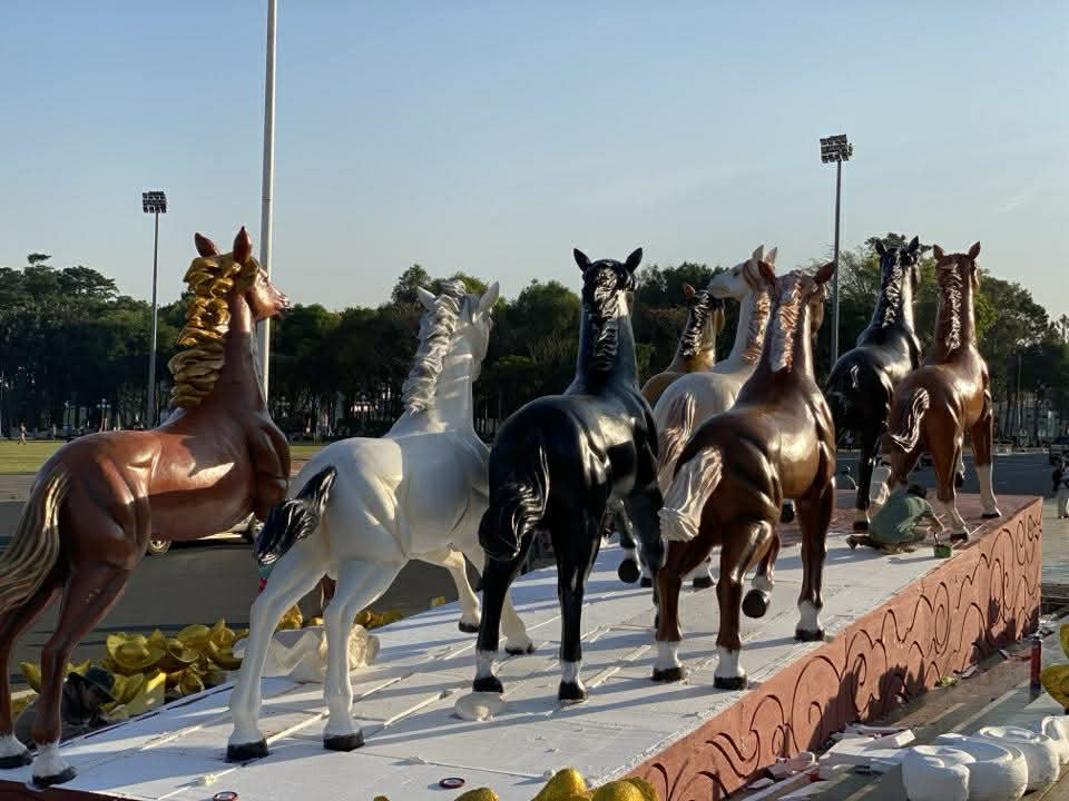 Năm ngựa tản mạn ngựa - Ảnh 1.