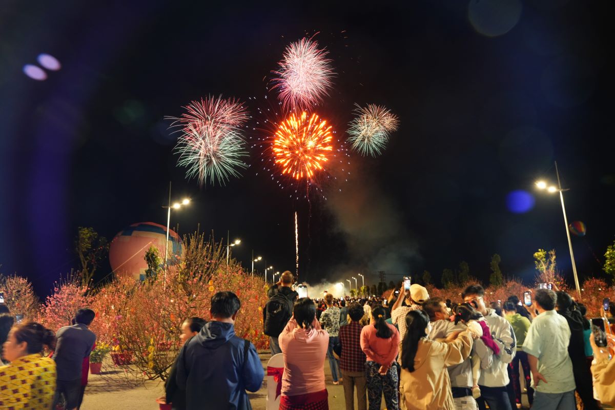 Vịnh Ngọc Vinhomes Green Paradise - Nơi Tết của nhiều thế hệ bắt đầu - Ảnh 2.