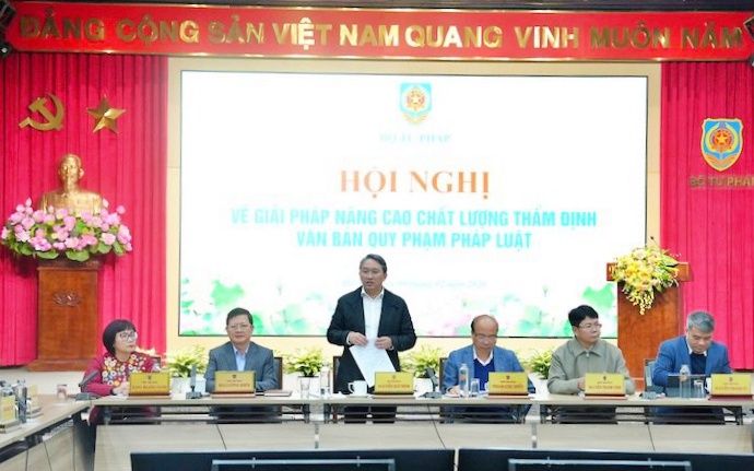 Bộ Tư pháp kiên quyết không chạy theo số lượng, nâng cao chất lượng thẩm định văn bản pháp luật