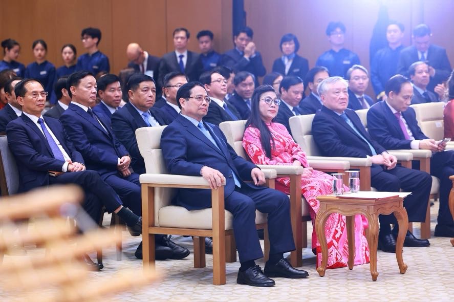 Thủ tướng Phạm Minh Ch&iacute;nh chủ tr&igrave; chi&ecirc;u đ&atilde;i Đo&agrave;n ngoại giao tại Việt Nam- Ảnh 5.