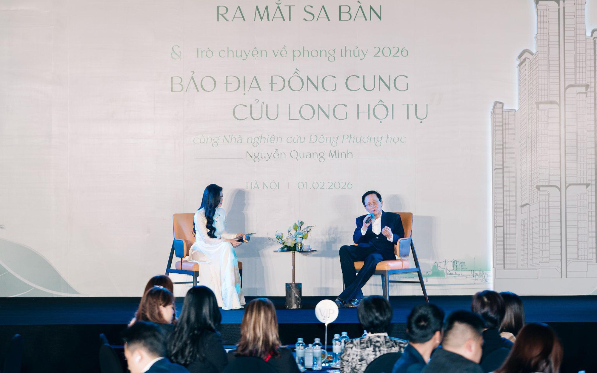 Chuyên gia phong thủy dự đoán vận khí năm 2026 tại sự kiện ra mắt LUMIÈRE Essence Peak