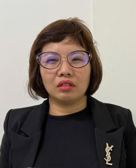 Bắt người phụ nữ trốn n&atilde; ẩn m&igrave;nh dưới vỏ bọc nh&acirc;n vi&ecirc;n qu&aacute;n karaoke- Ảnh 1.