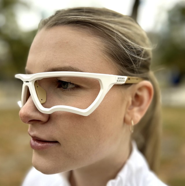 Nguy cơ chấn thương mắt từ cơn sốt Pickleball- Ảnh 1. Nguy cơ chấn thương mắt từ cơn sốt Pickleball- Ảnh 1.