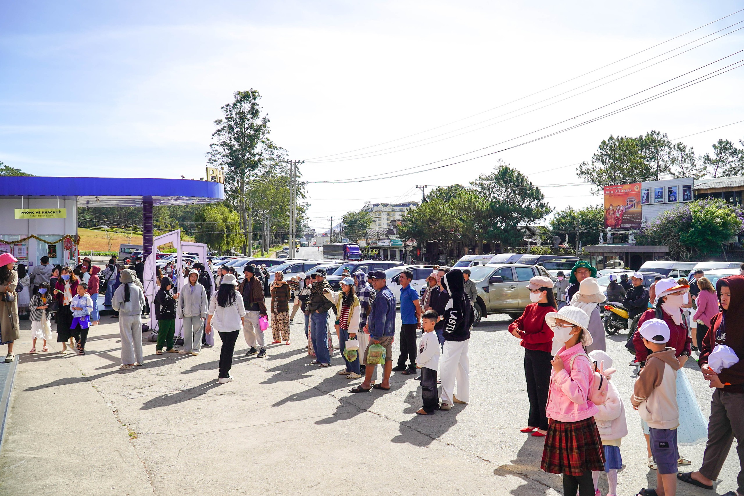 Cảng hàng không quốc tế Liên Khương tạm dừng, du lịch Lâm Đồng “chững nhịp” nhưng không chững sức hút- Ảnh 7.