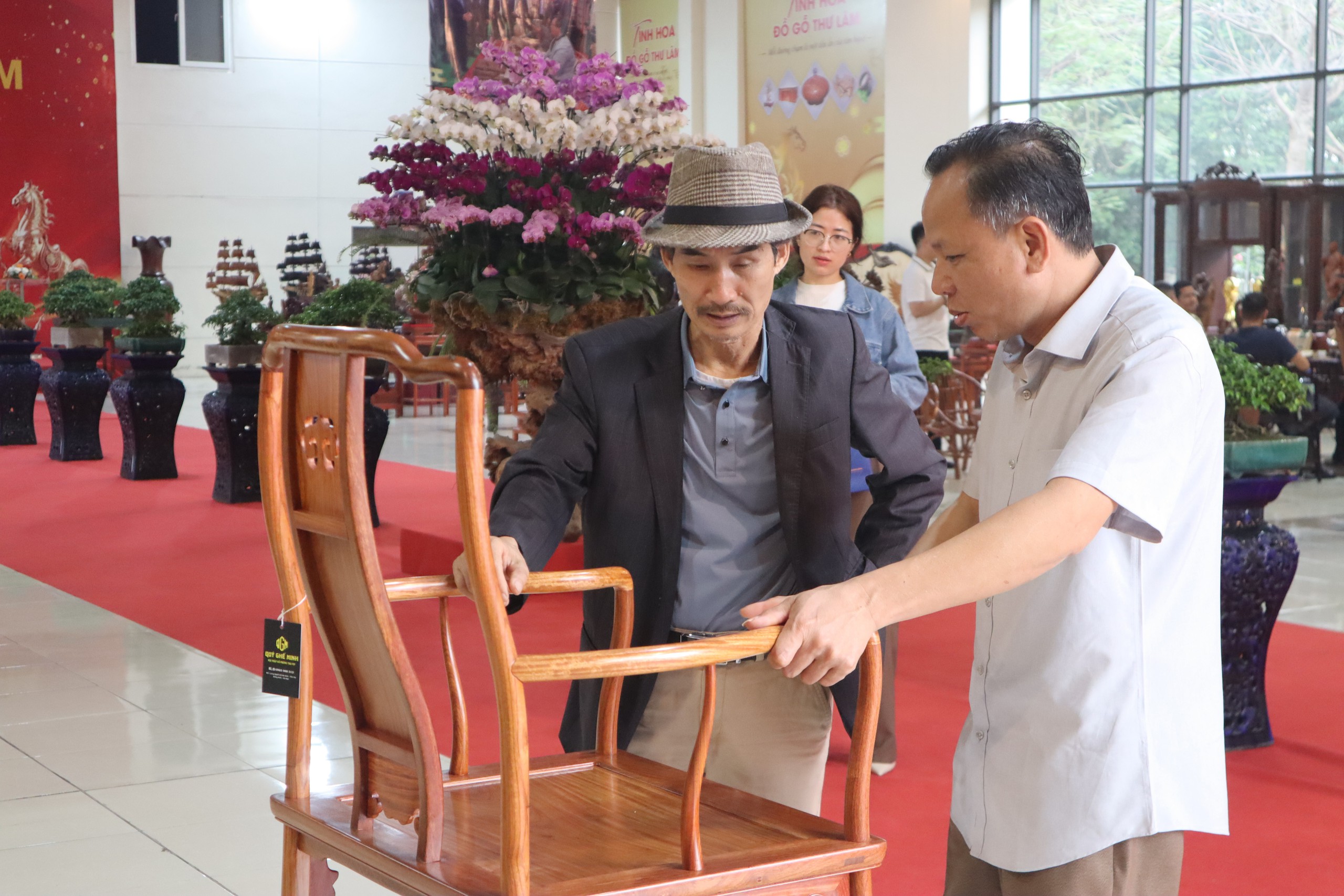 "Tinh hoa đồ gỗ Thư L&acirc;m" - Điểm hẹn văn h&oacute;a l&agrave;ng nghề những ng&agrave;y đầu xu&acirc;n - Ảnh 9.