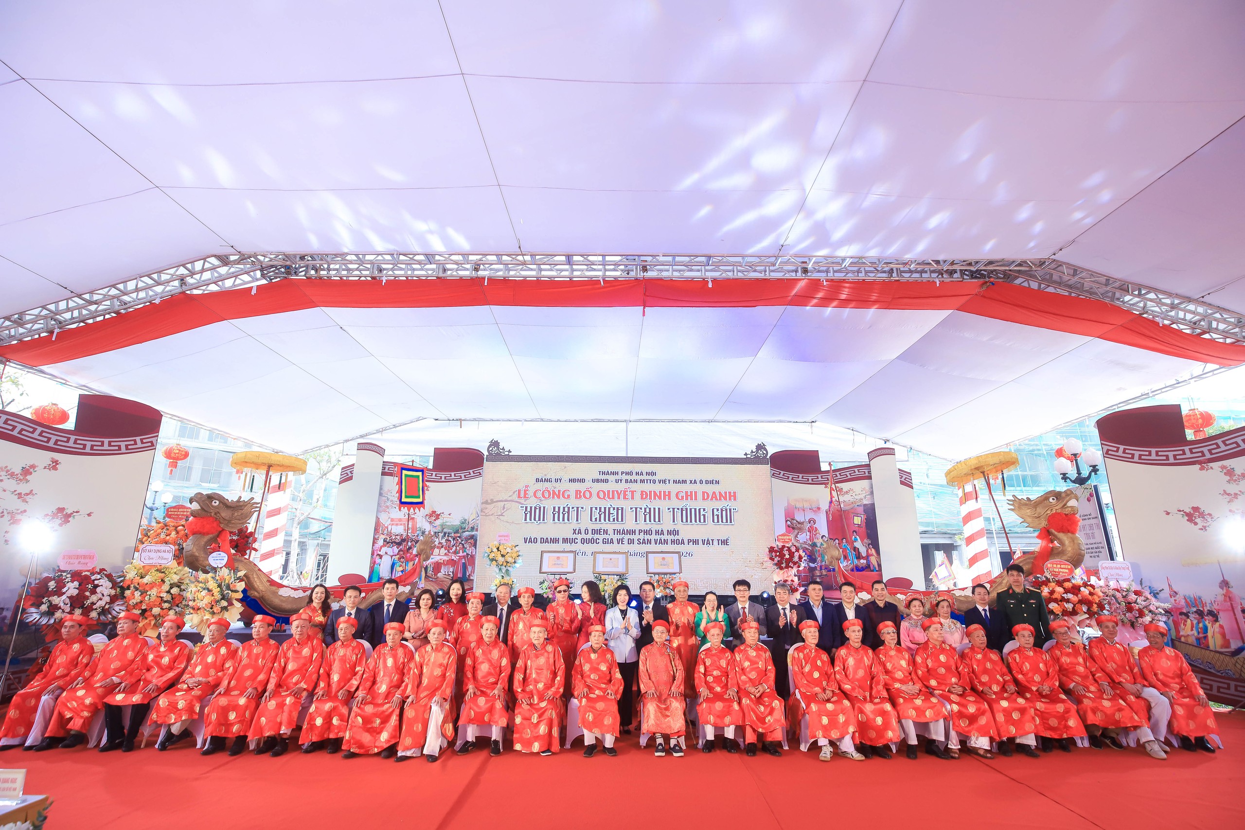 H&agrave; Nội: Hội h&aacute;t Ch&egrave;o t&agrave;u Tổng Gối l&agrave; di sản văn ho&aacute; phi vật thể quốc gia- Ảnh 14.