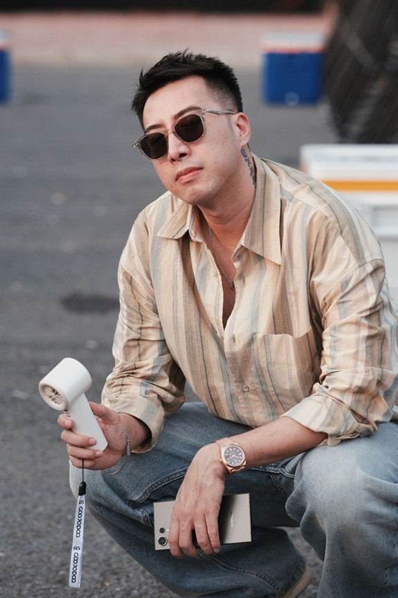 Nam ca/nhạc sĩ th&agrave;nh c&ocirc;ng bậc nhất của Vpop: Thừa nhận mất giọng suốt 2 năm, khiến nhiều người bất ngờ- Ảnh 4.