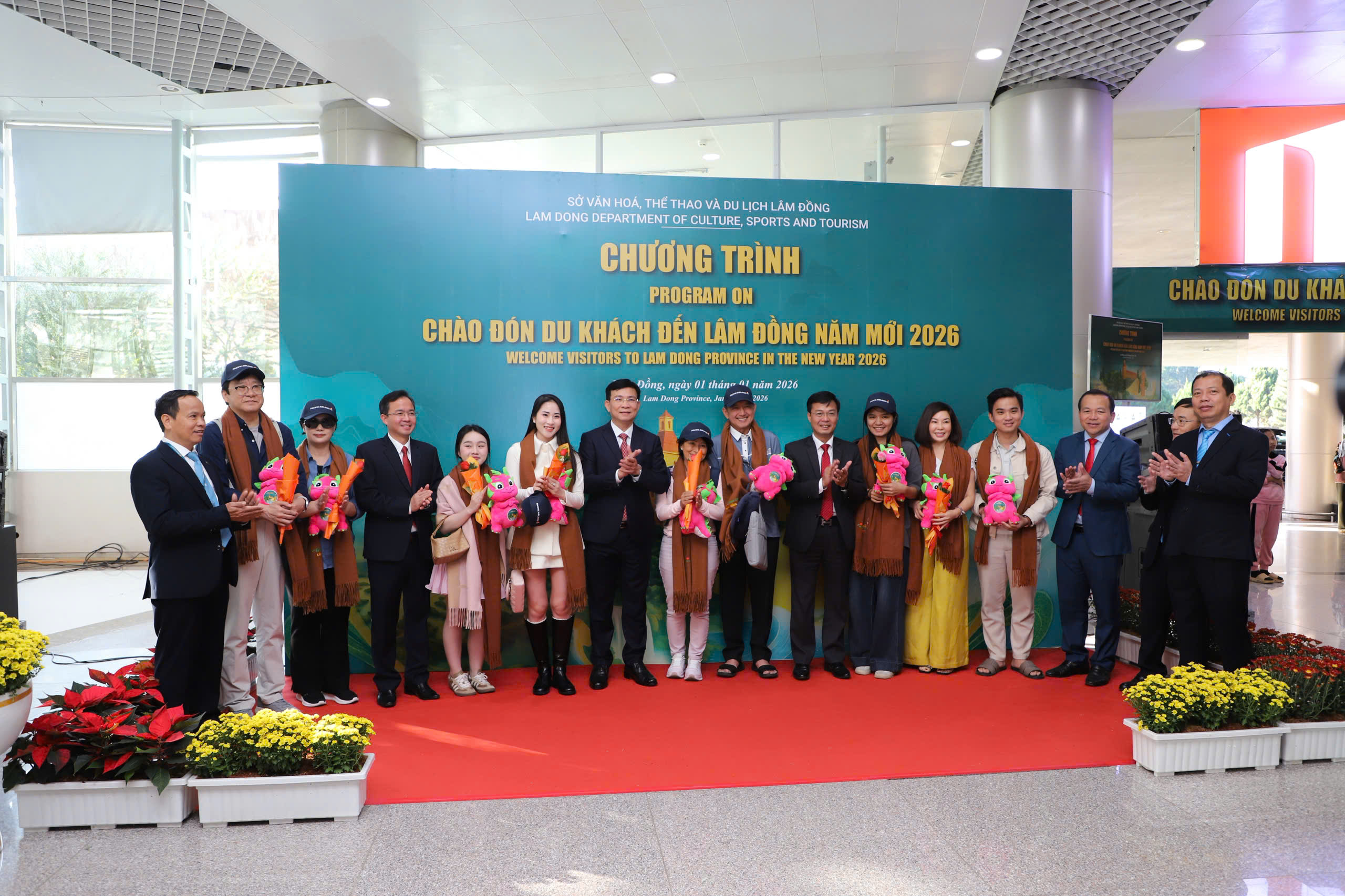 Cảng hàng không quốc tế Liên Khương tạm dừng, du lịch Lâm Đồng “chững nhịp” nhưng không chững sức hút- Ảnh 3.