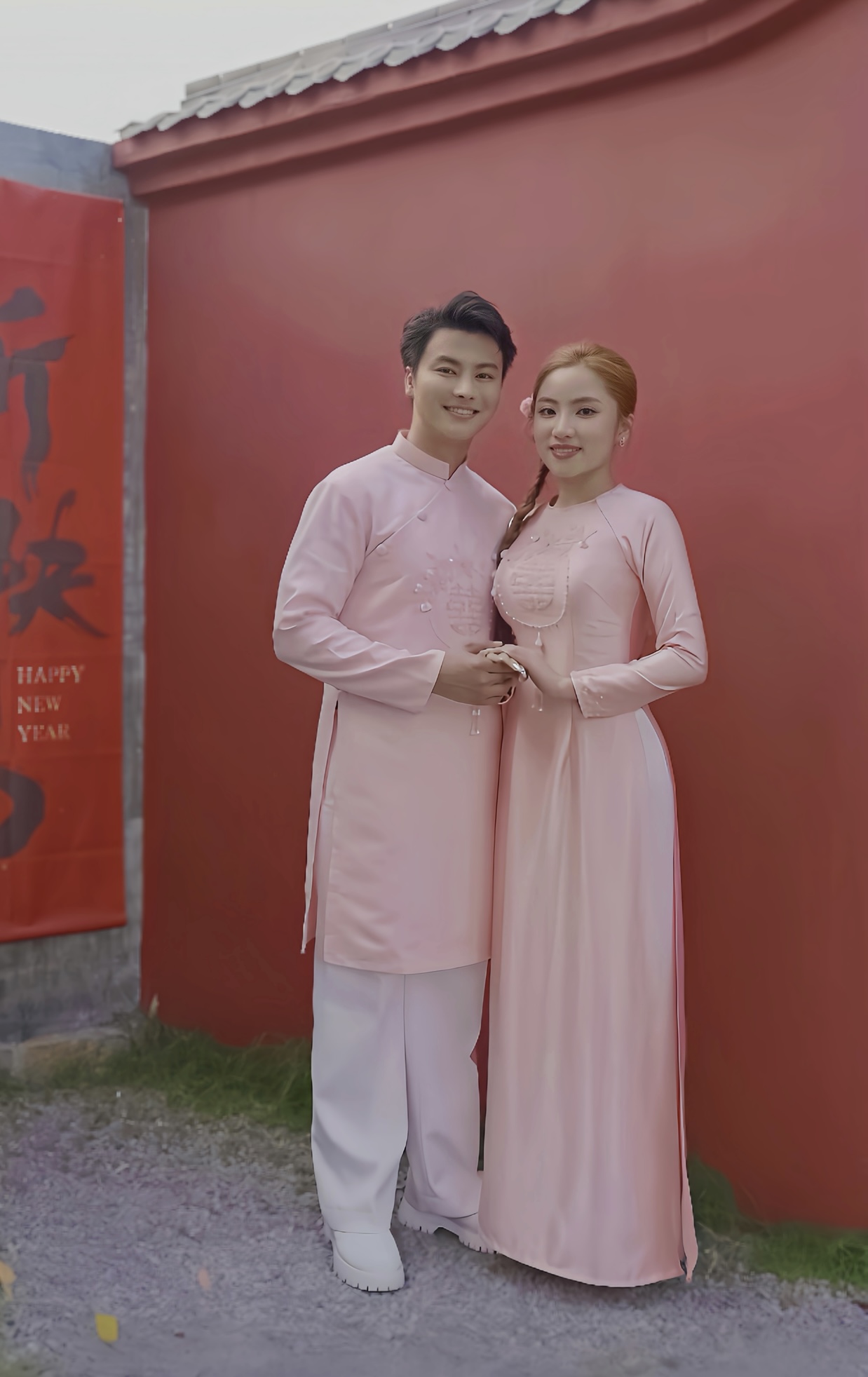 Nam NSƯT bất ngờ thành nam chính trong hội "đẩy thuyền" với ca sĩ Ngọc Tiên là ai? - Ảnh 2.