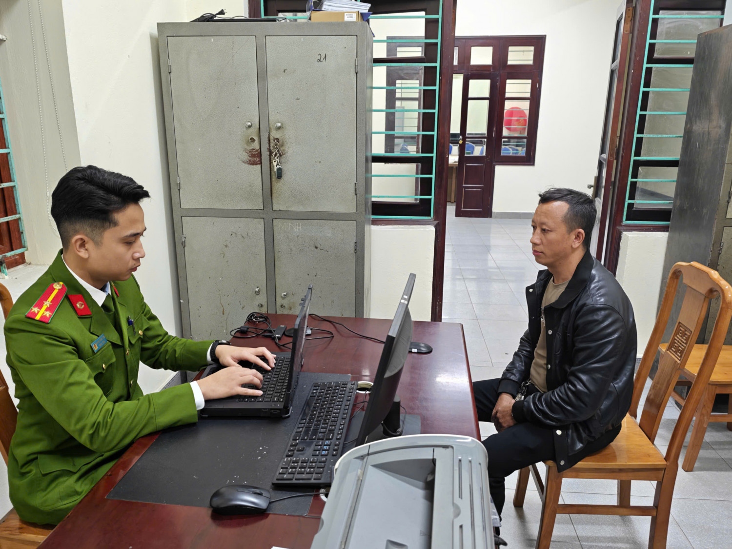 Khởi tố người đàn ông gây tai nạn rồi rời khỏi hiện trường - Ảnh 1.