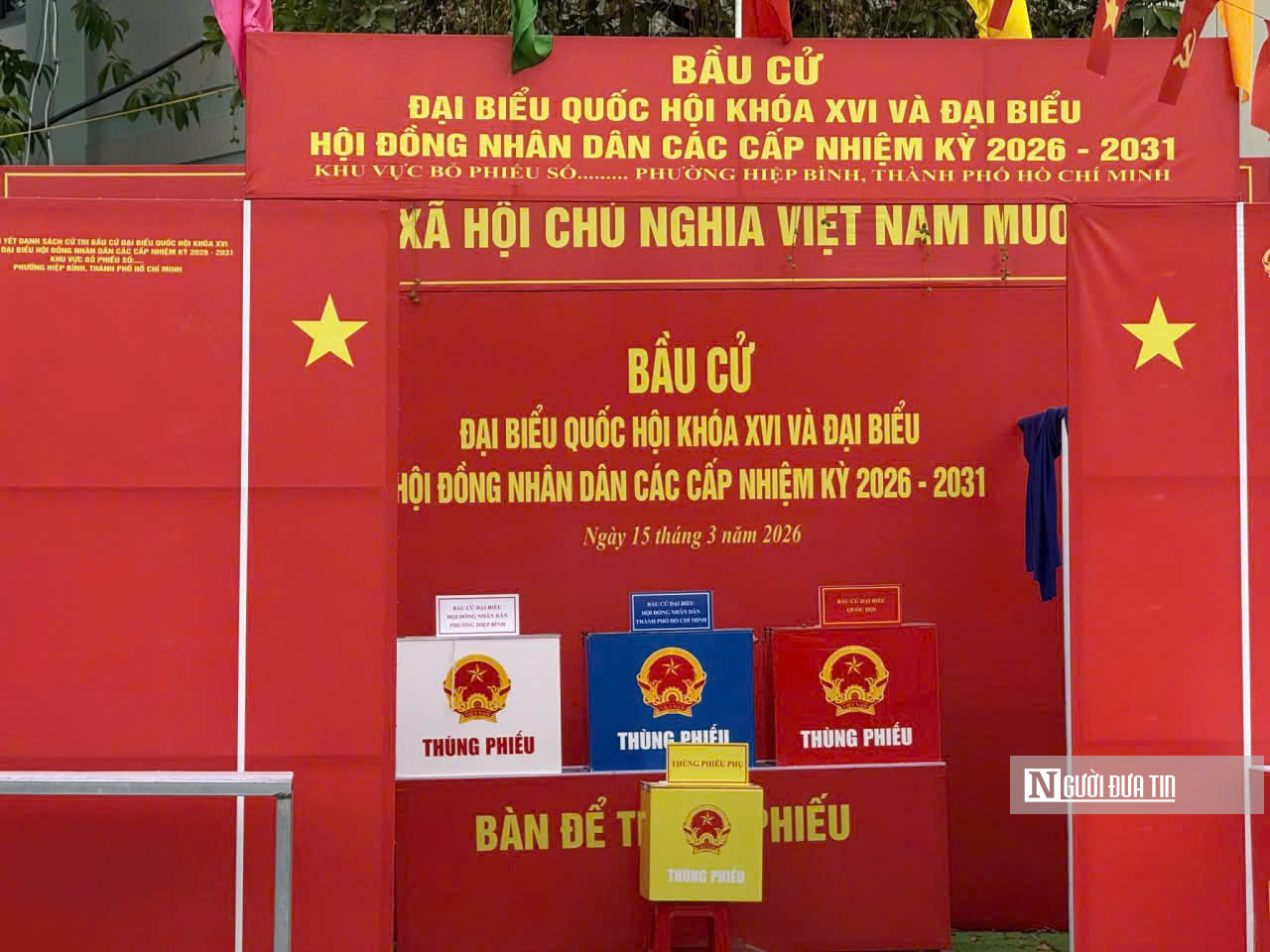 Tp.HCM: Rực rỡ cờ hoa, sẵn sàng cho bầu cử ĐBQH và HĐND các cấp- Ảnh 10.