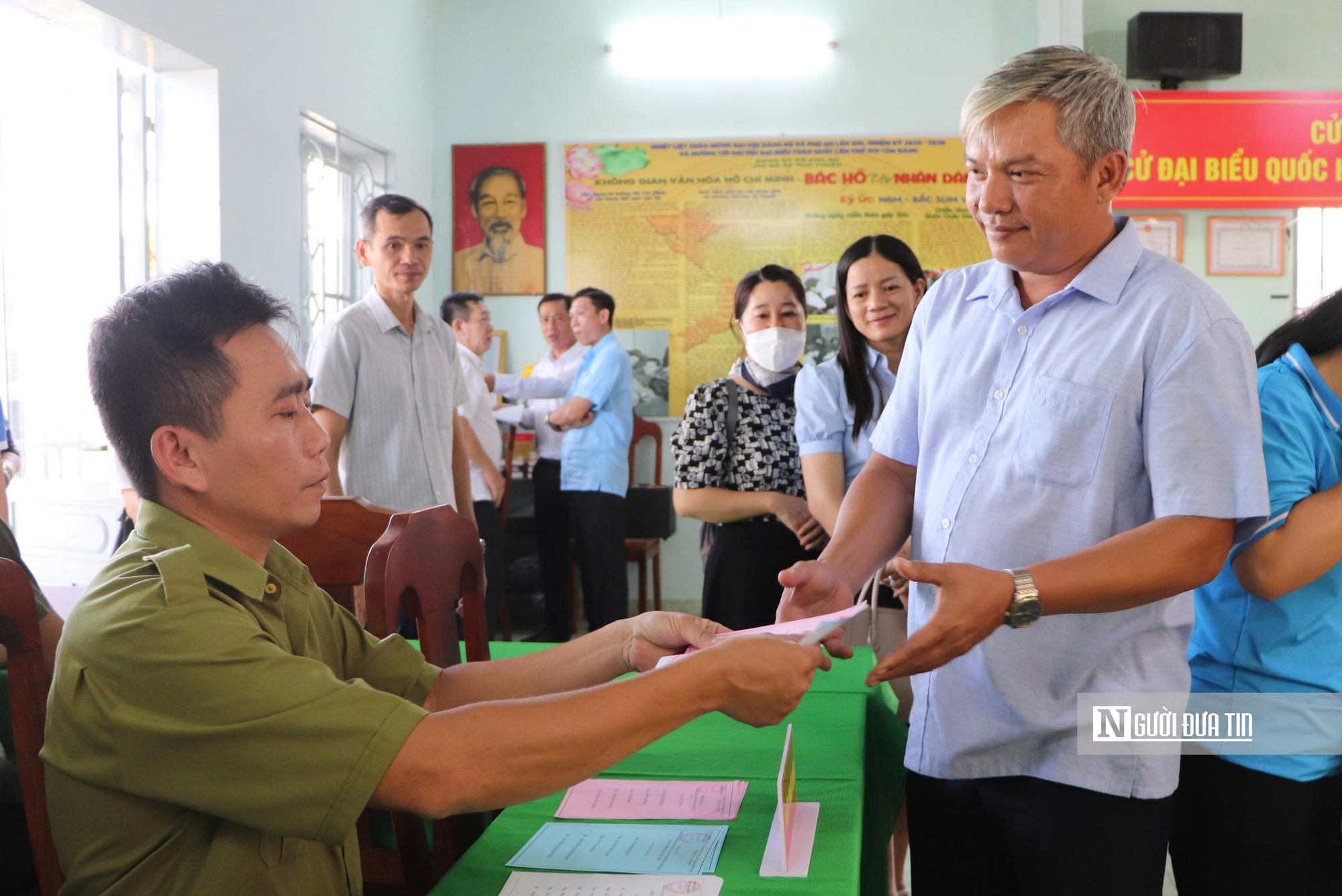 Tp.HCM: Rực rỡ cờ hoa, sẵn sàng cho bầu cử ĐBQH và HĐND các cấp- Ảnh 11.