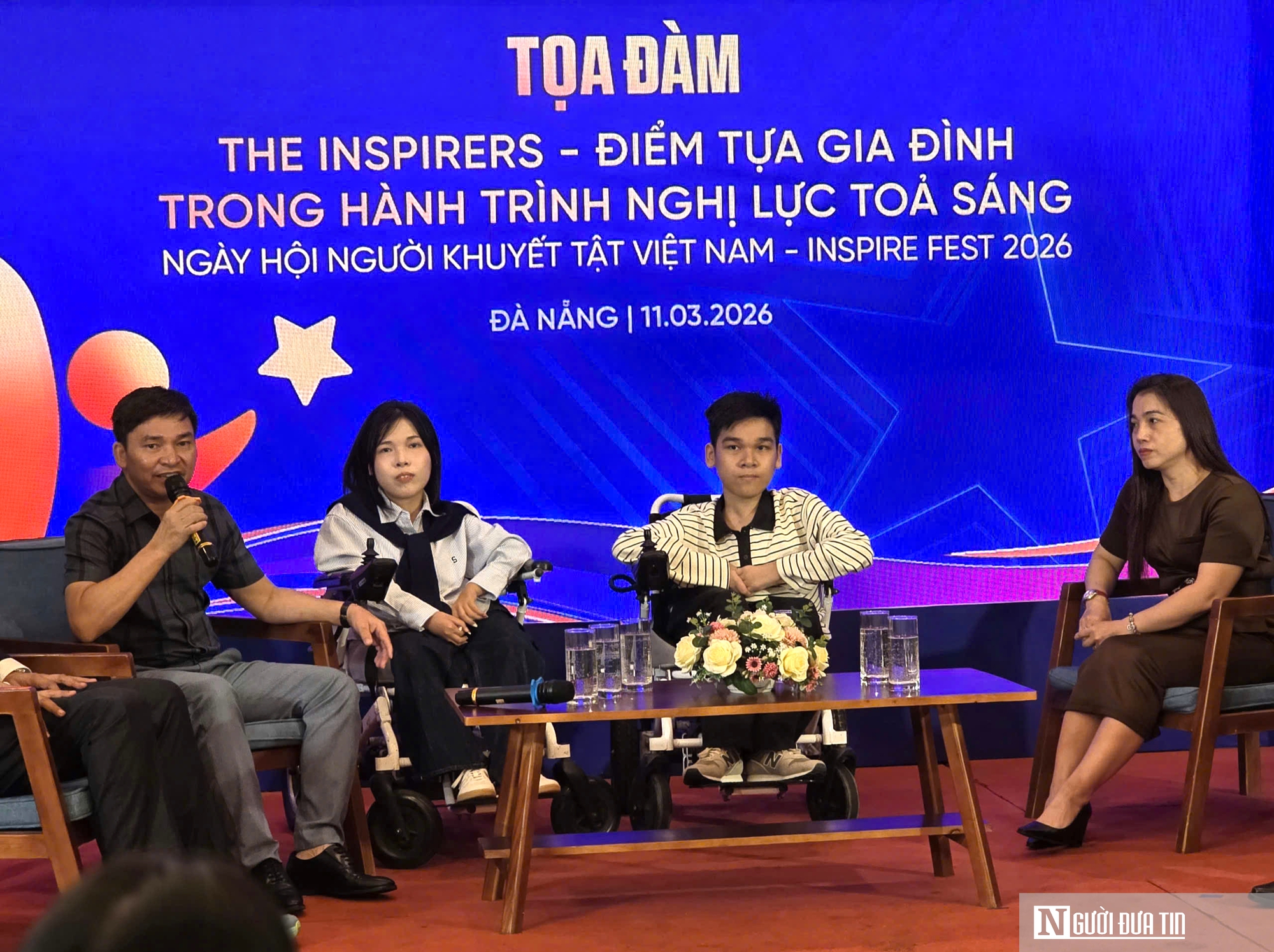 Cha mẹ làm “đôi chân” đưa hai con mắc bệnh hiếm đến ước mơ- Ảnh 5.