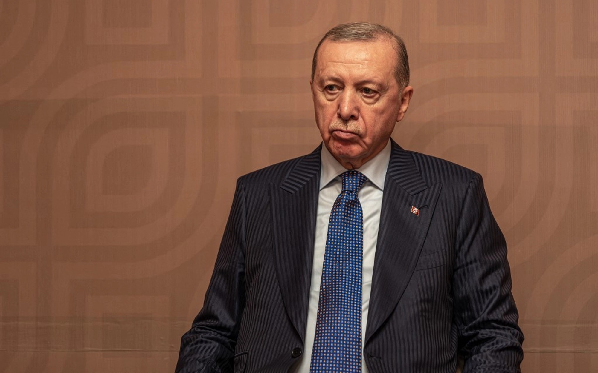 EU chuẩn bị g&oacute;i hỗ trợ thay thế cho Ukraine giữa tranh c&atilde;i khoản vay 90 tỷ euro - Ảnh 2.