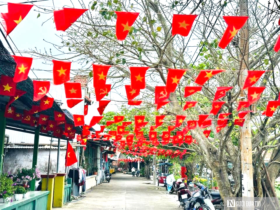 Rực sắc cờ đỏ, sẵn sàng ngày bầu cử tại xã đảo ở Đà Nẵng- Ảnh 7.