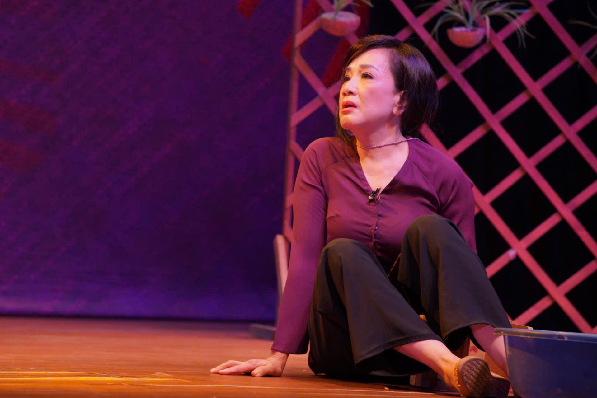 Nữ NSƯT ở tuổi U70: Tận hưởng hôn nhân lãng mạn bên chồng kém 4 tuổi - Ảnh 2.