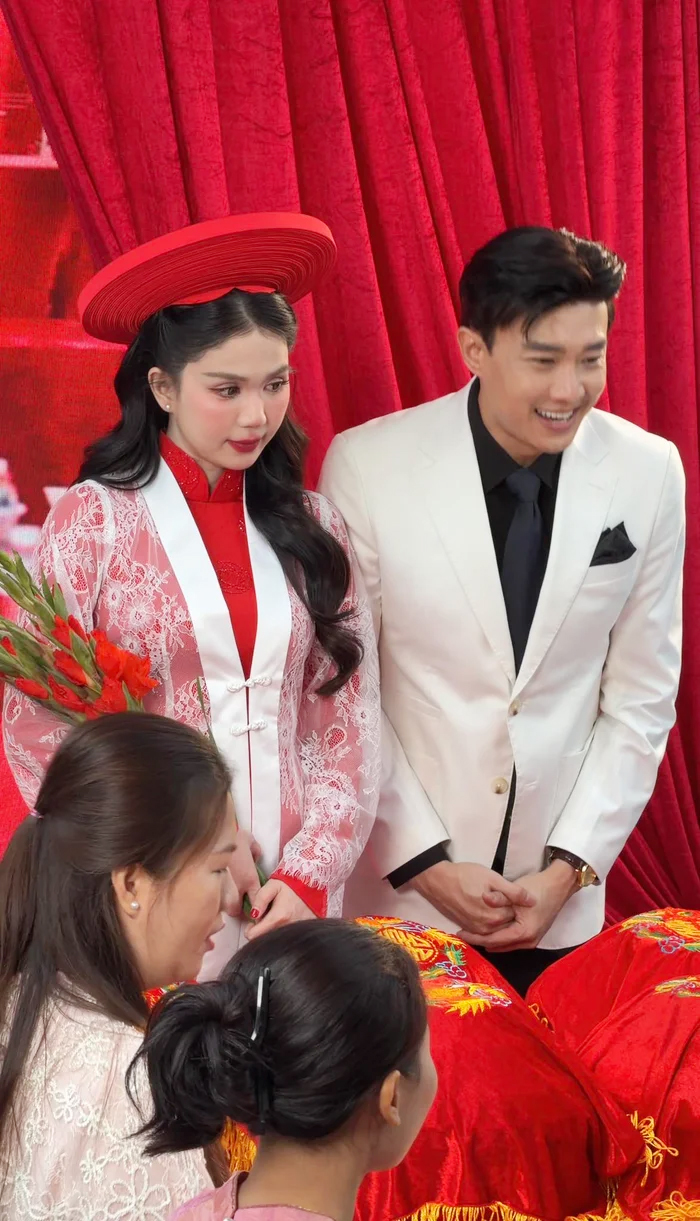 Thực hư hình ảnh nam diễn viên Quốc Trường "đám cưới" với "nữ hoàng nội y"  - Ảnh 1.