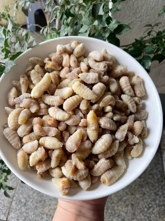 Con đặc sản “nhìn đã thấy sợ” ở Tây Bắc xưa không ai ngó, nay thành món ăn được dân nhậu mê tít săn lùng- Ảnh 2. Con đặc sản “nhìn đã thấy sợ” ở Tây Bắc xưa không ai ngó, nay thành món ăn được dân nhậu mê tít săn lùng- Ảnh 2.