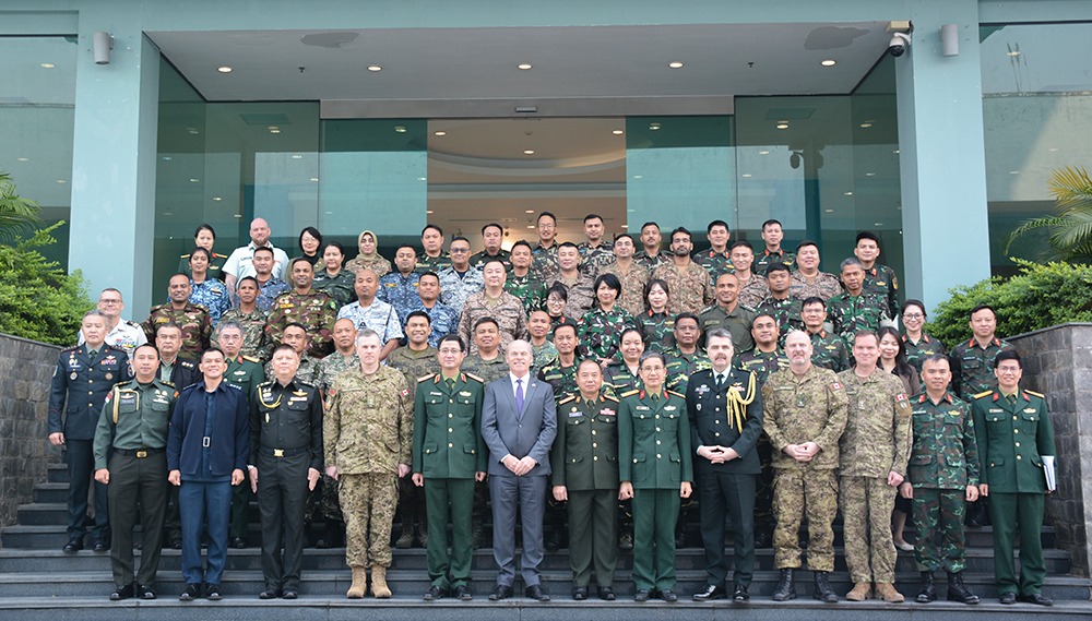 Lần đầu Việt Nam có khóa huấn luyện gìn giữ hòa bình được công nhận đạt chuẩn quốc tế- Ảnh 2. Lần đầu Việt Nam có khóa huấn luyện gìn giữ hòa bình được công nhận đạt chuẩn quốc tế- Ảnh 2.