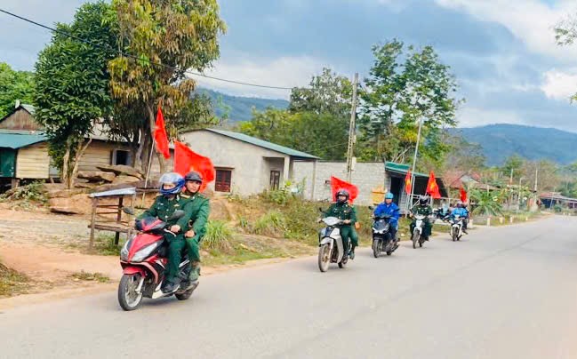 V&ugrave;ng bi&ecirc;n giới Quảng Trị rộn r&agrave;ng trước ng&agrave;y hội non s&ocirc;ng- Ảnh 2.