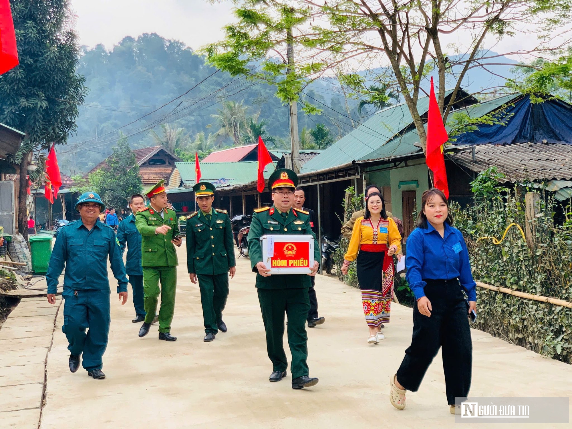 Niềm tin vào ngày hội bầu cử - Ảnh 4.
