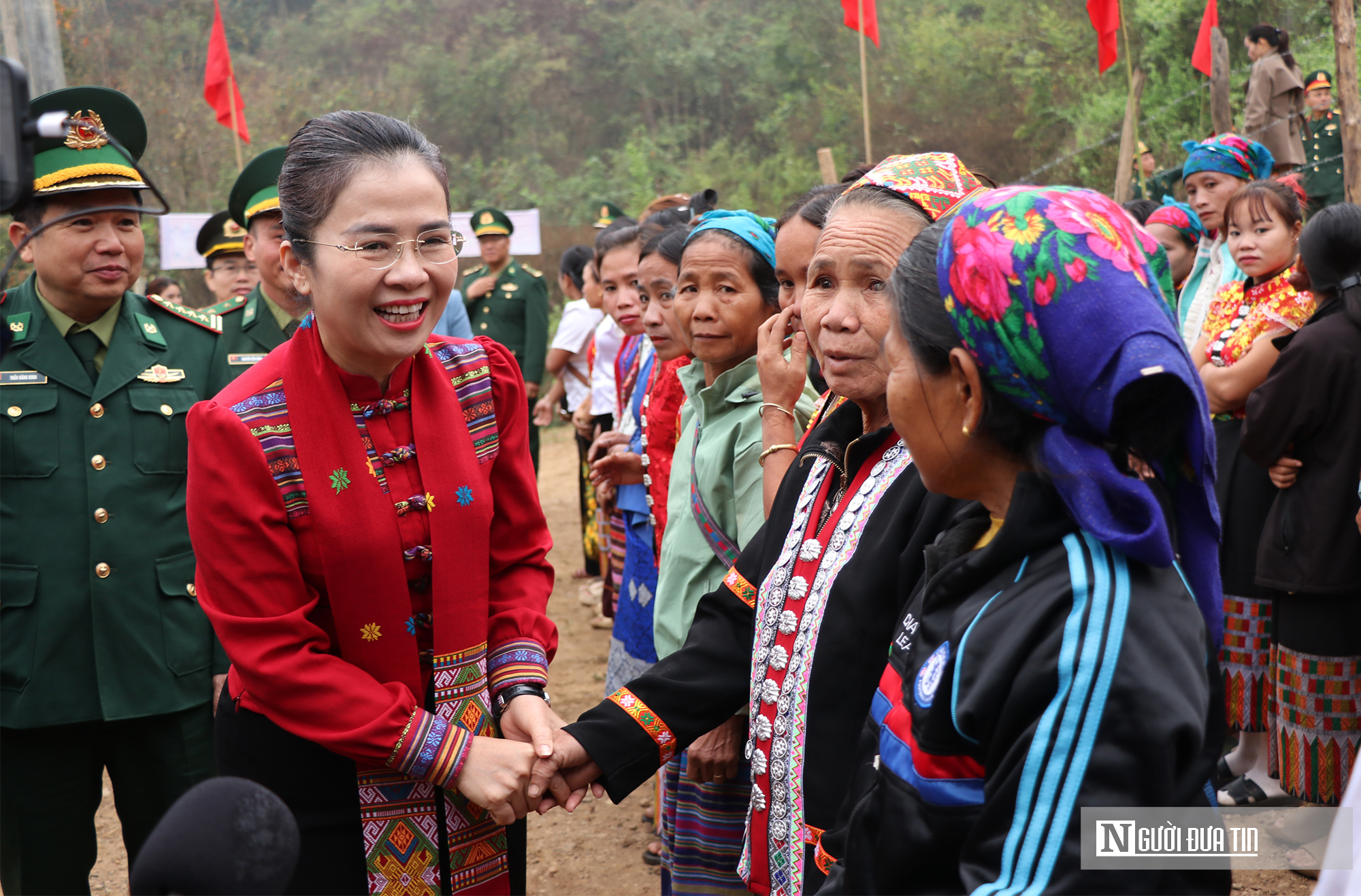 Cử tri miền n&uacute;i, bi&ecirc;n giới Nghệ An kỳ vọng đại biểu được chọn sẽ gần d&acirc;n, h&agrave;nh động v&igrave; d&acirc;n- Ảnh 3.