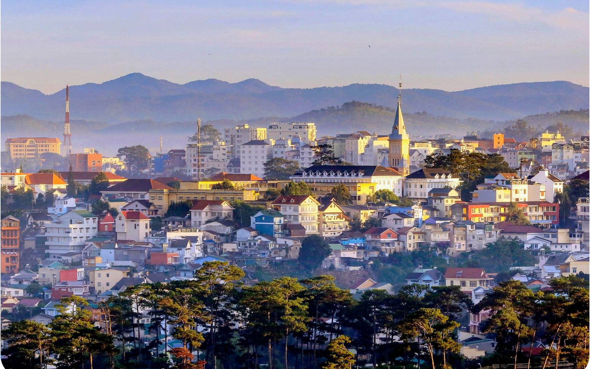 Lâm Đồng triển khai giải pháp thu hút khách du lịch khi sân bay Liên Khương tạm đóng cửa