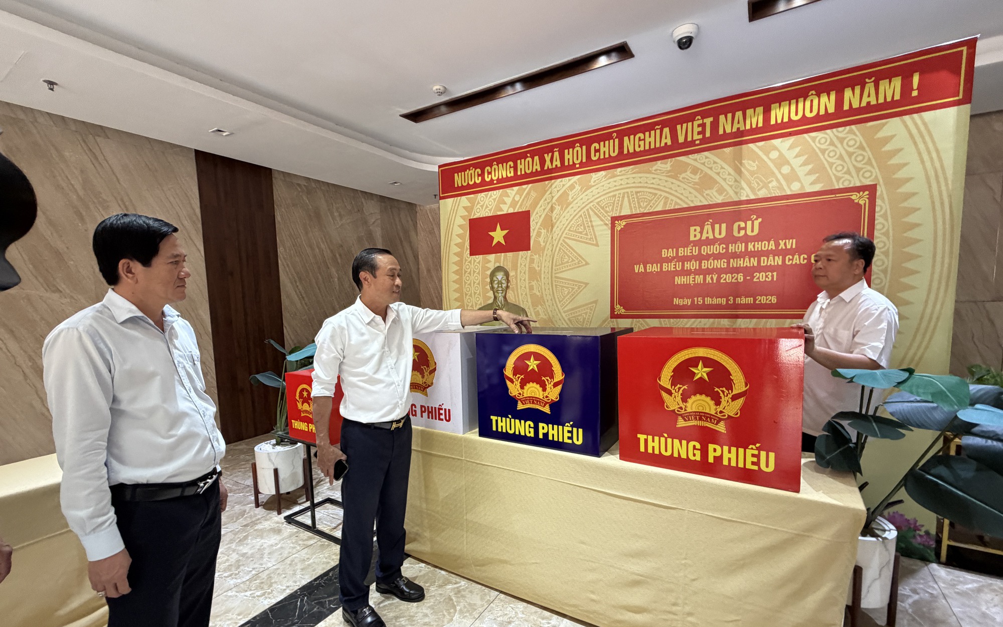 TP.HCM kiểm tra công tác chuẩn bị bầu cử tại các khu vực bỏ phiếu