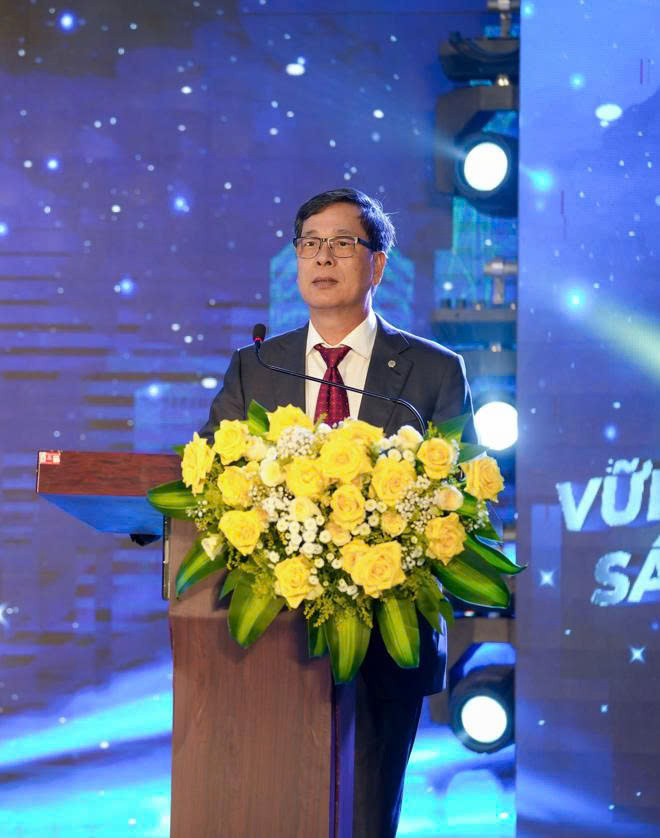 Tổng thầu đường sắt cao tốc, hạ tầng của Vingroup tuyển dụng 25.000 nh&acirc;n sự cho loạt c&ocirc;ng tr&igrave;nh thế kỷ- Ảnh 1.