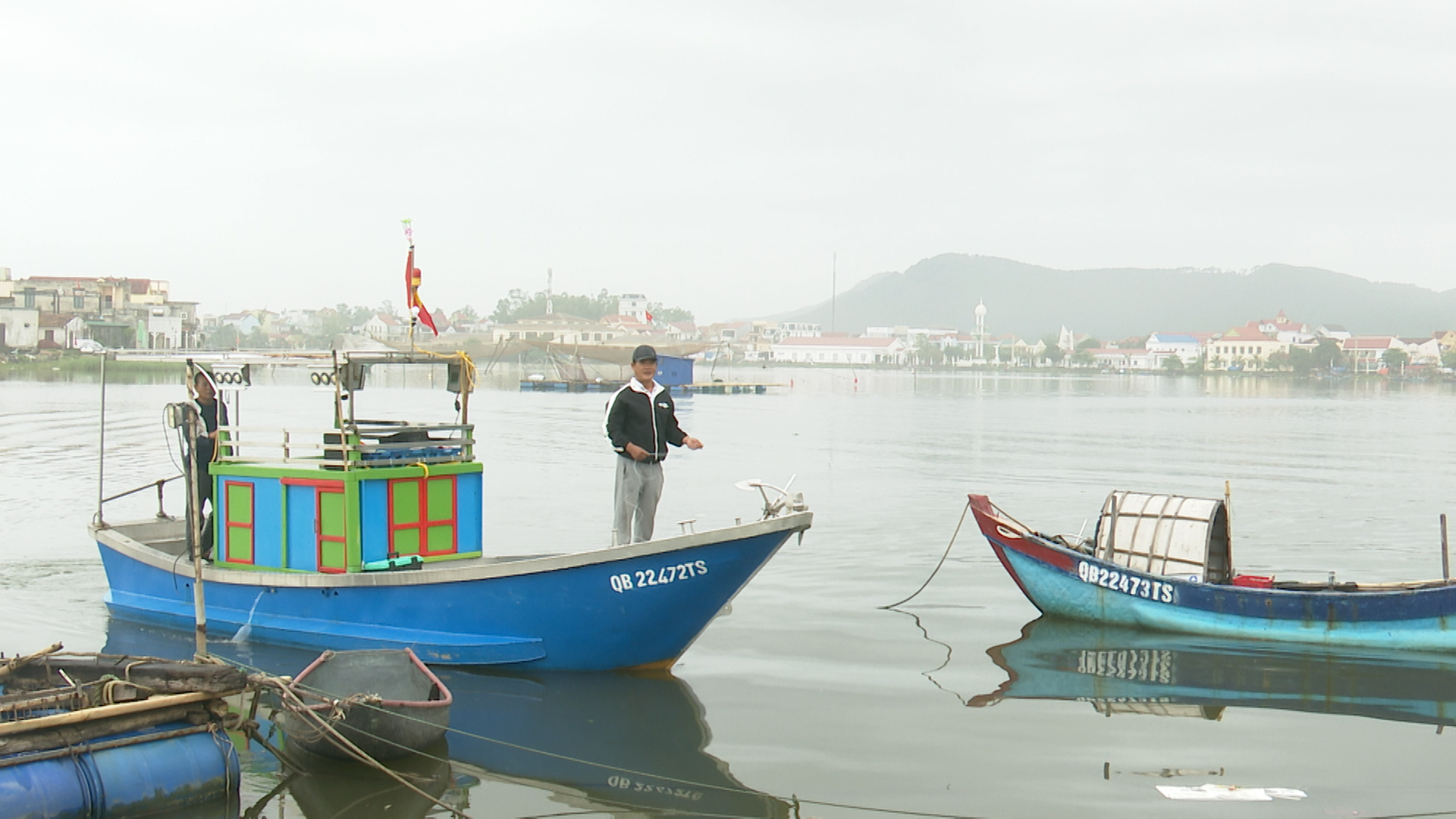 Ý thức trách nhiệm công dân, nhiều ngư dân về sớm kịp tham gia ngày hội của đất nước- Ảnh 2.