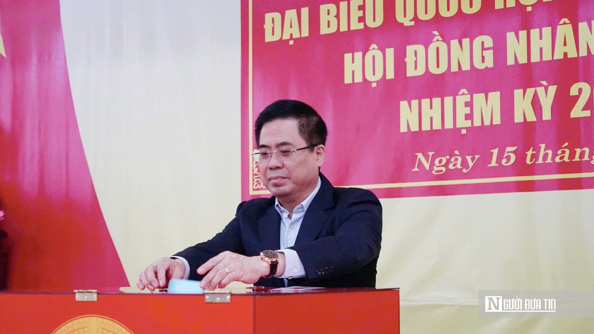 Từ đất liền đến hải đảo, cử tri Quảng Ng&atilde;i n&ocirc; nức đi bầu cử- Ảnh 6.