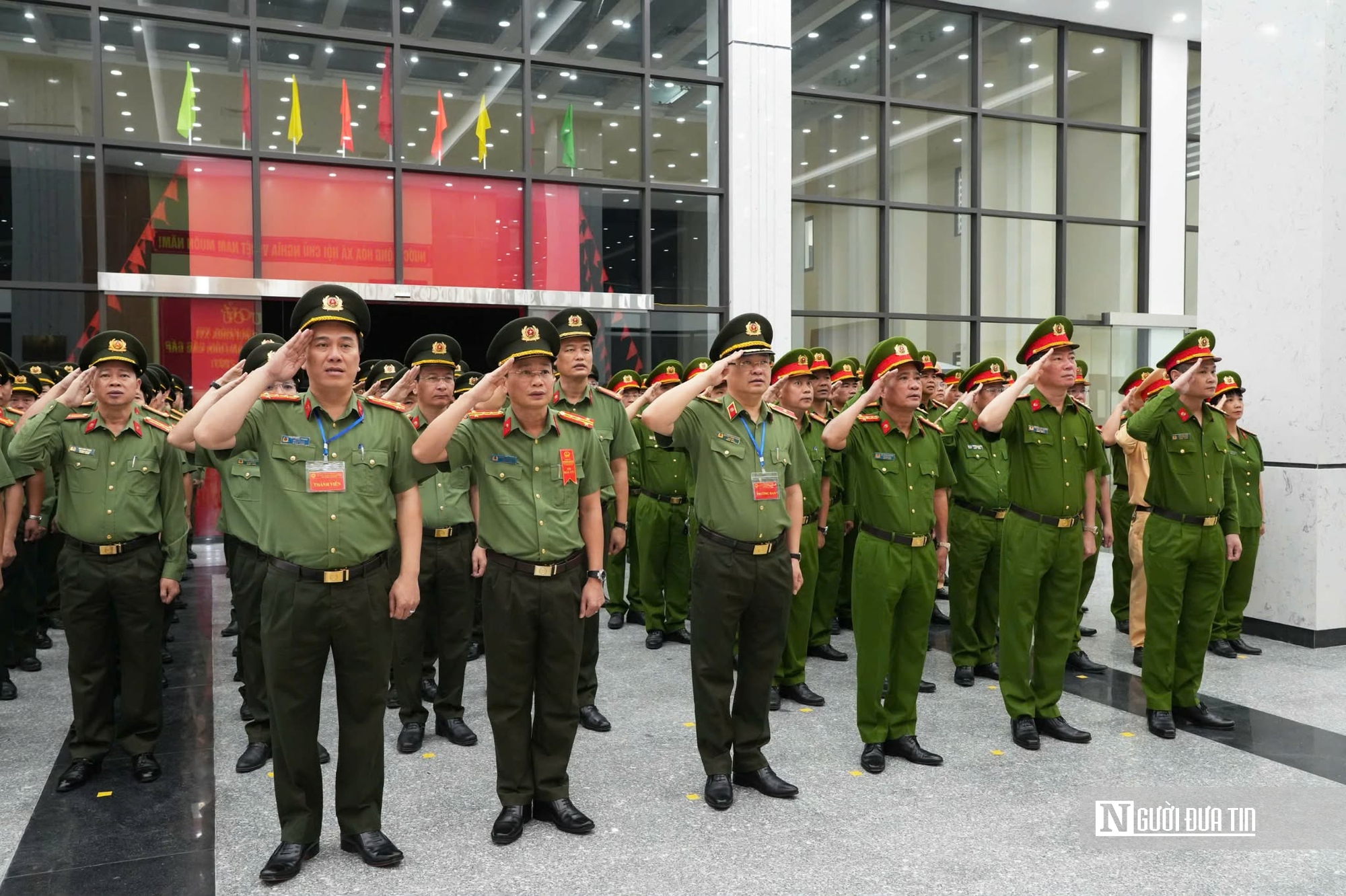 Người d&acirc;n miền Trung n&ocirc; nức &ldquo;đội mưa&rdquo; tham gia ng&agrave;y hội non s&ocirc;ng- Ảnh 6.