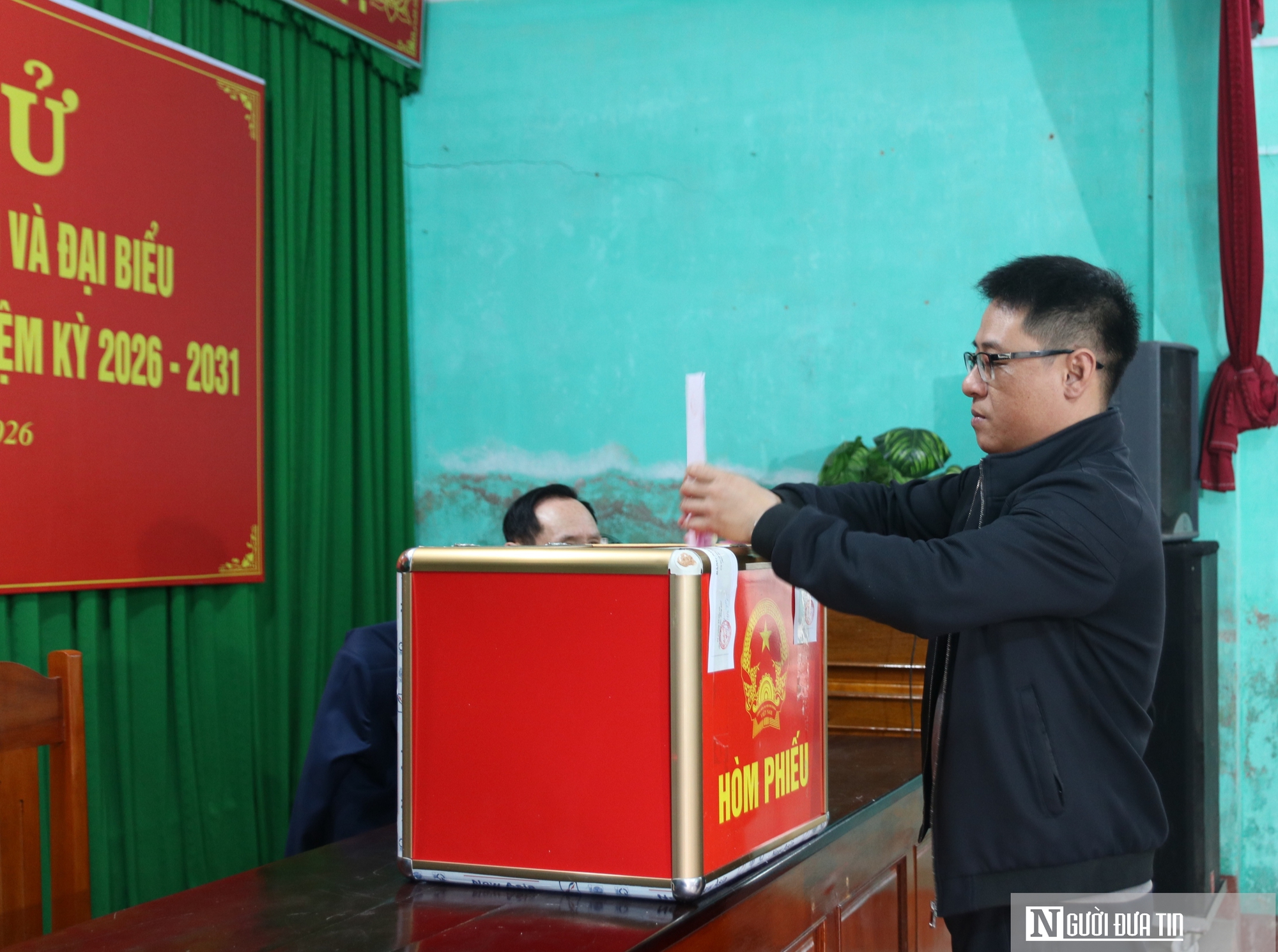 Người d&acirc;n qu&ecirc; hương B&aacute;c Hồ kỳ vọng đất nước bứt ph&aacute; sau ng&agrave;y hội bầu cử- Ảnh 4.