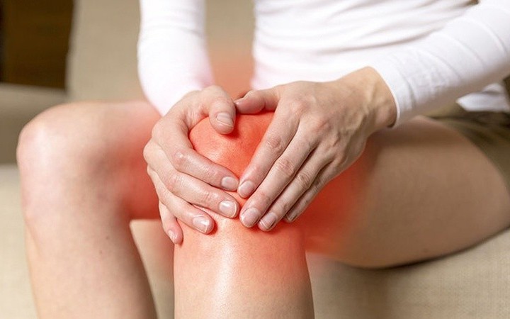 Gi&aacute; v&agrave;ng h&ocirc;m nay (16/3): V&agrave;ng trong nước đi ngang, ngược chiều với gi&aacute; thế giới lao dốc - Ảnh 1.