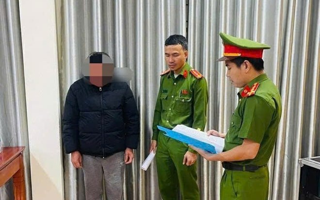  Chủ cơ sở giò chả bị khởi tố vì dùng hàn the trong chả bò- Ảnh 1.